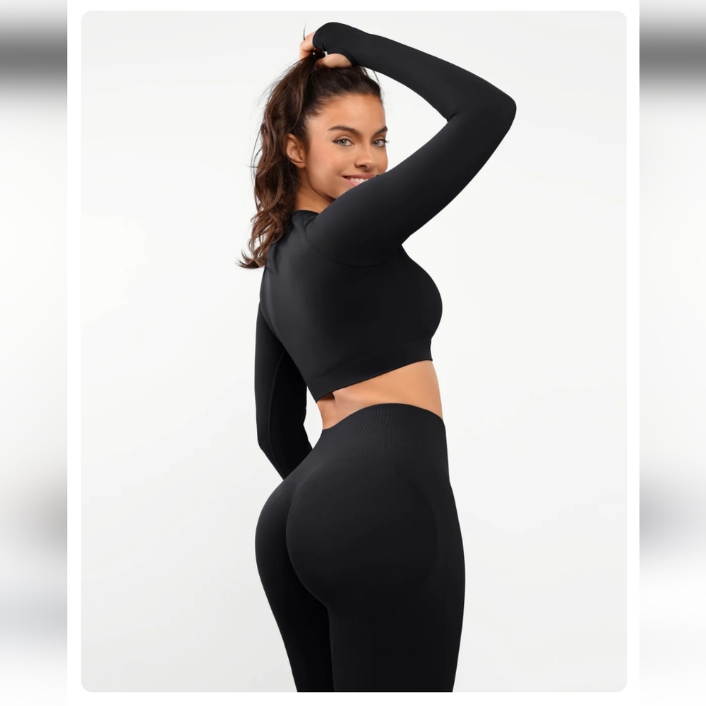 Cosmolle AirWear High-Waisted Leggings Black